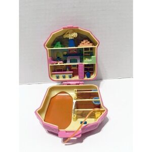 Vintage 1994 Happy Trails Club Horse Stable Polly Pocket Pony Compact Only